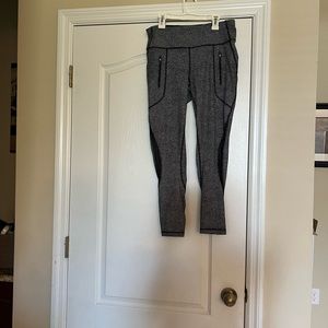 Lululemon black/white speckled full length leggings